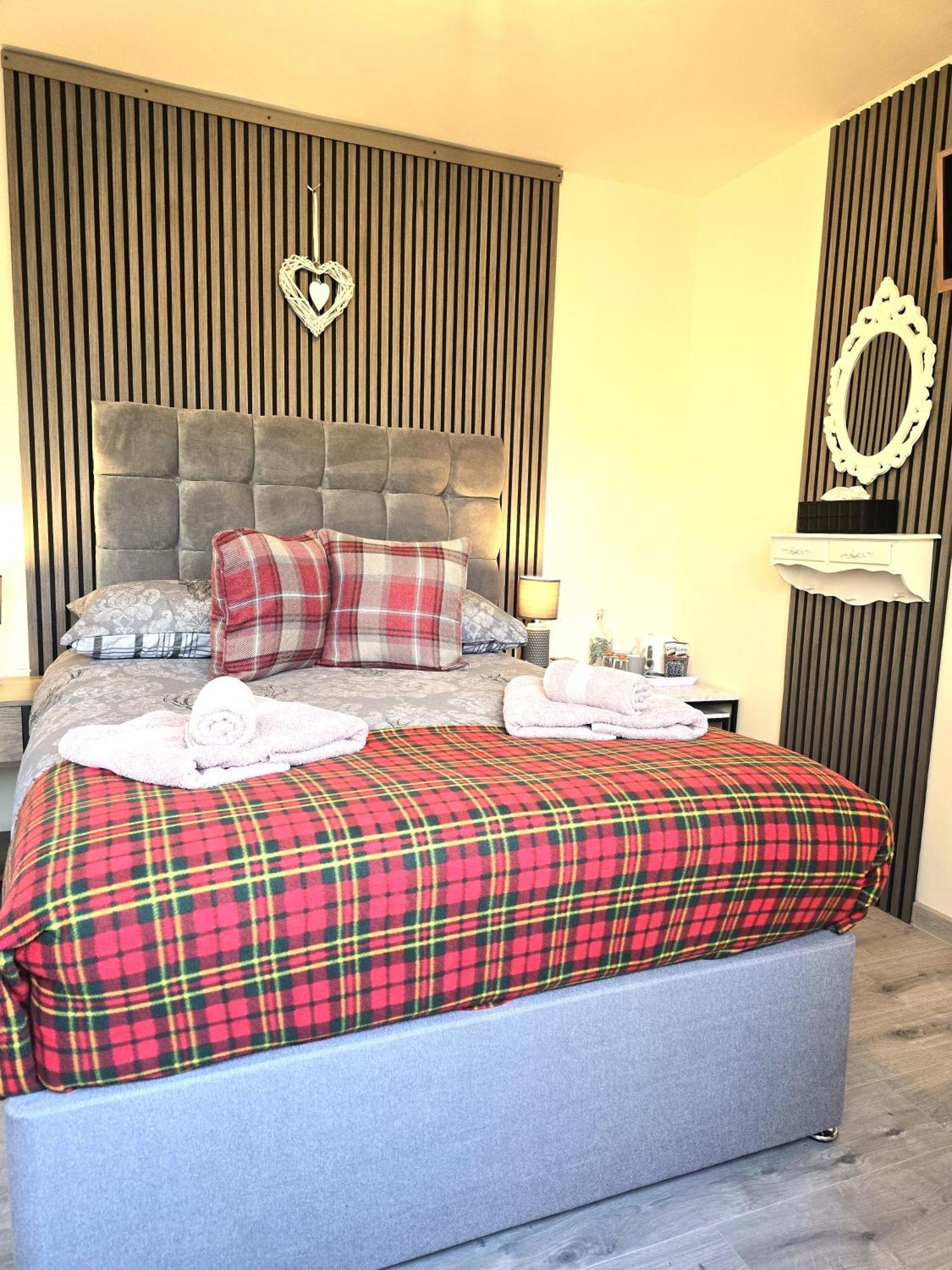 Birchbank Bed & Breakfast Roybridge Ngoại thất bức ảnh